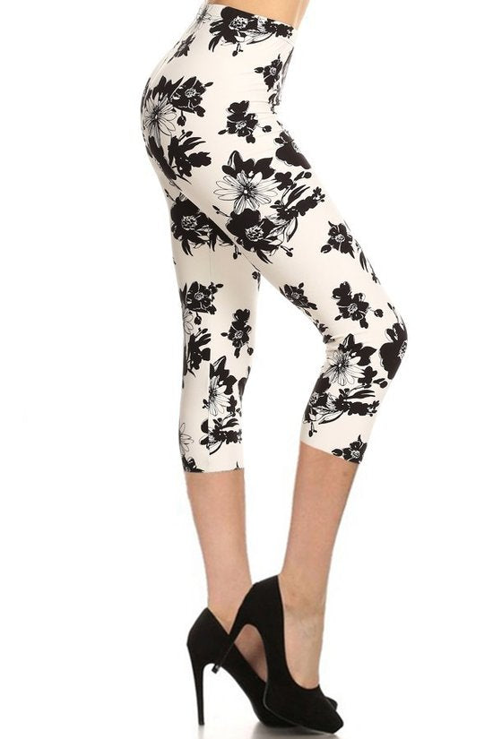 Multi-color Print, Cropped Capri Leggings In A Fitted Style With A Banded High Waist